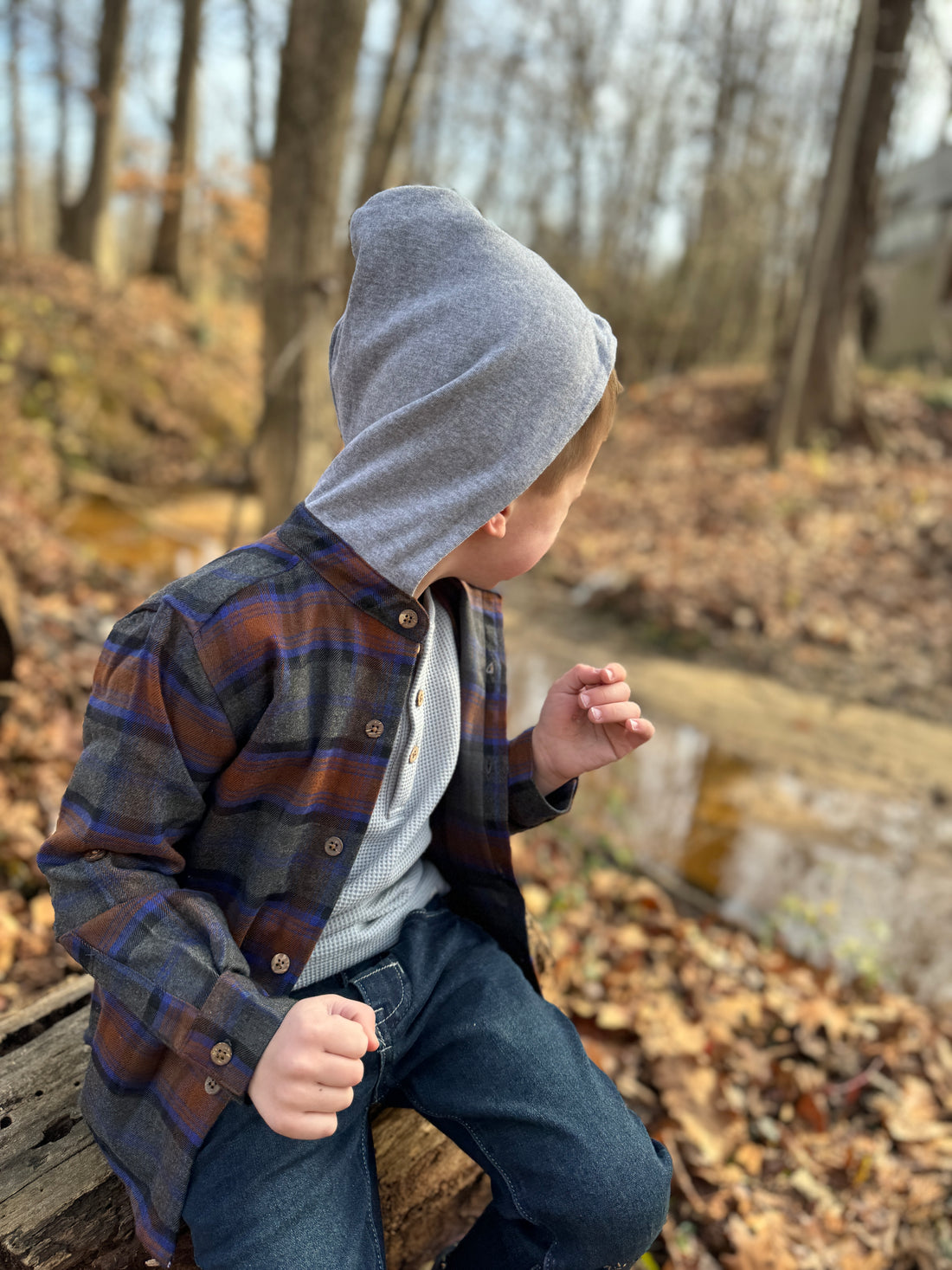  Hooded shirts