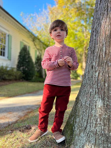 burgundy, striped, stripe, stripes, Henley, tee, button, buttons, long sleeved, sleeves, sleeve, ribbed, red, pants, cord, Henry 