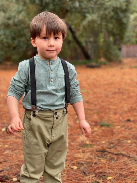 Blue gauze shorts with suspenders – Me & Henry